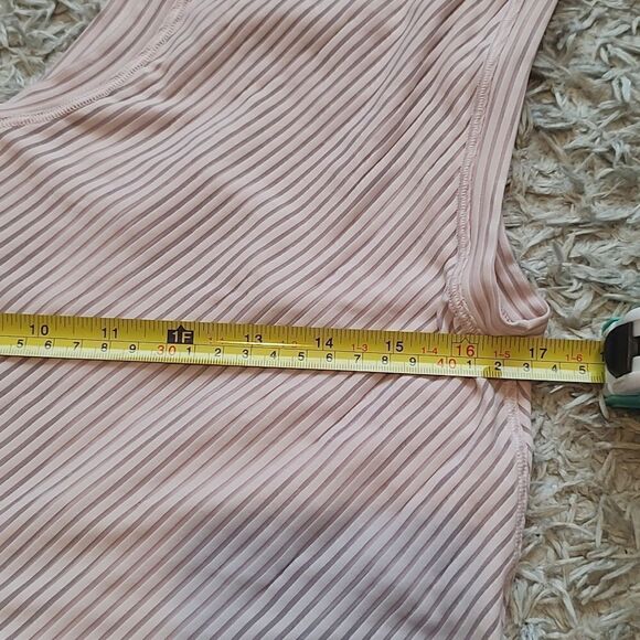 Lululemon Women's Sheer Striped Top Size 4 - Picture 7 of 10